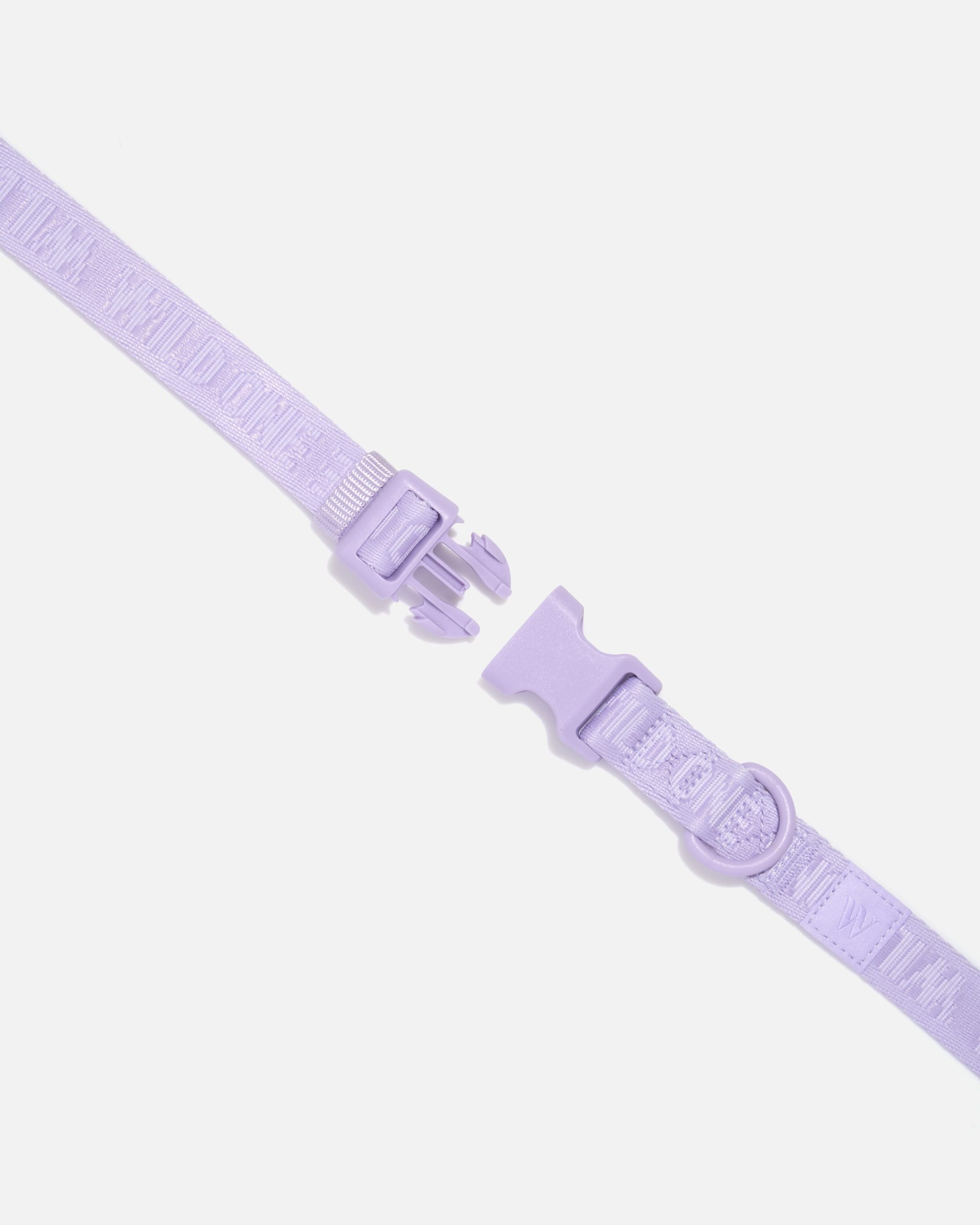 WO_VM_AirCollar_Lilac_L-XL_PDP_02_4x5_Web_bd059e2f-6c5f-4095-b78b-b8d5e974acd1.jpg