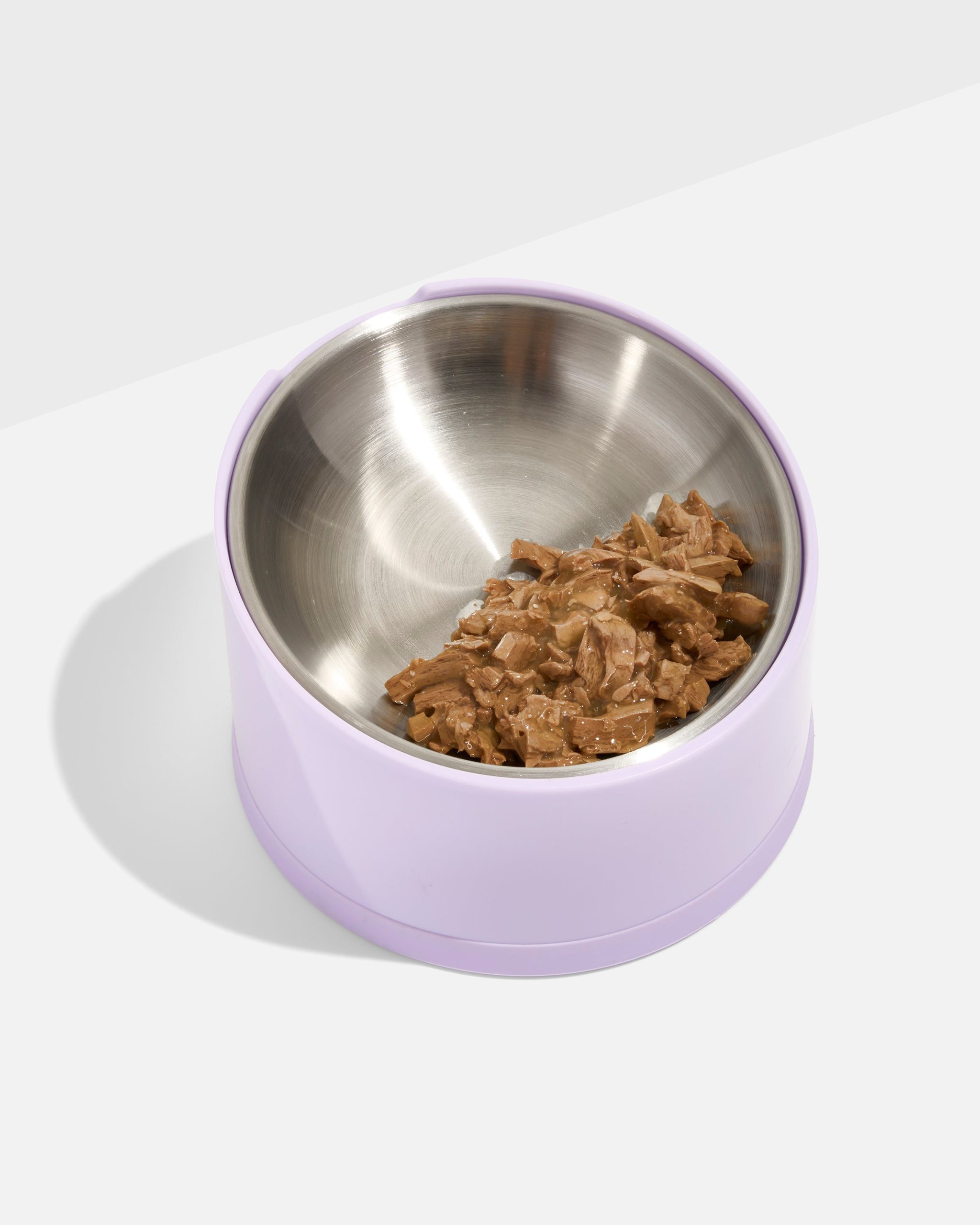 WO_VM_Cat_SlantedBowl_Lilac_PDP_08_4x5_Web.jpg