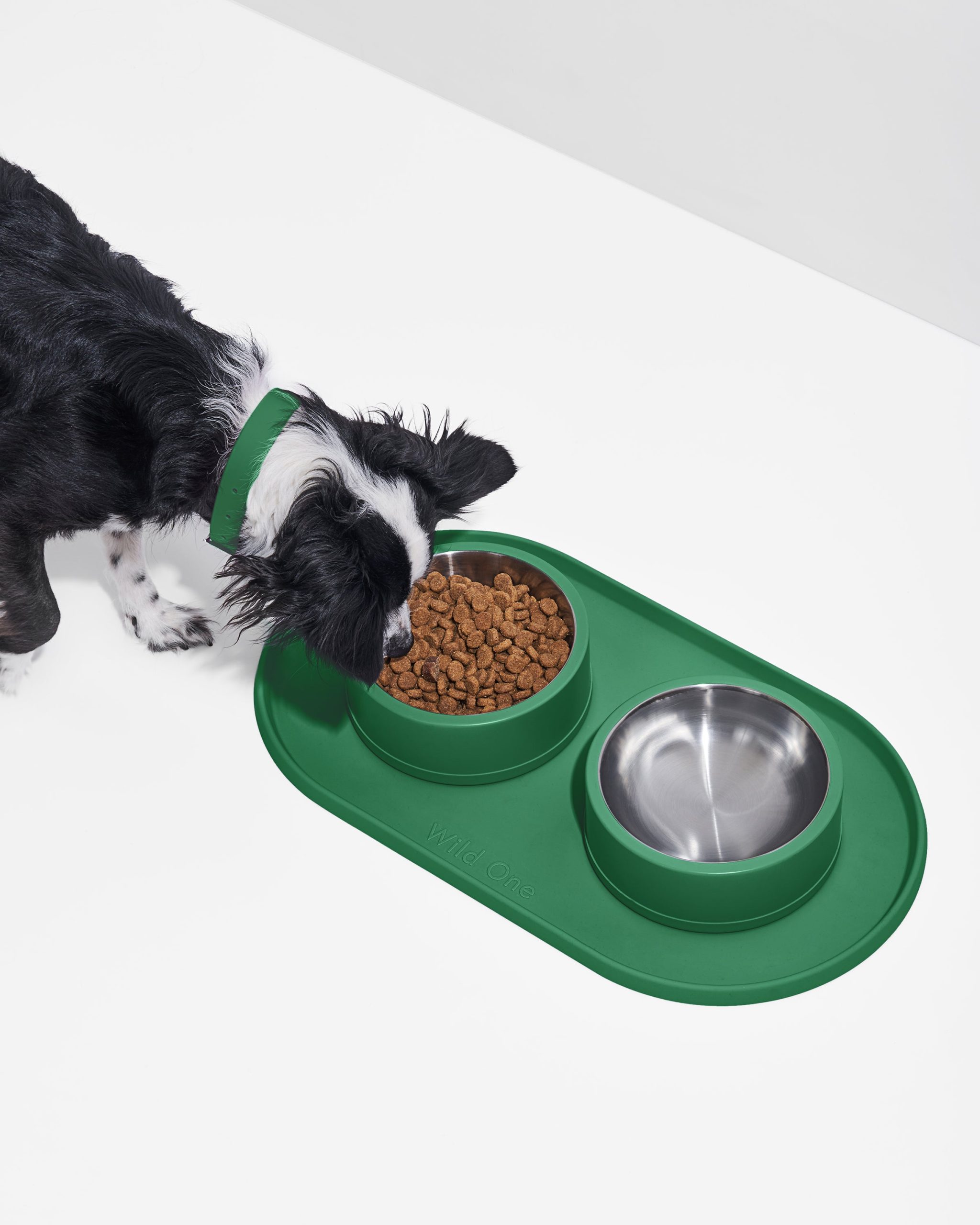 WO_VM_Studio_Placemat_Small_Spruce_Dog_PDP_01_4x5_Web_c05b21bd-2d35-4b07-87ec-84a12bbe2d09.jpg