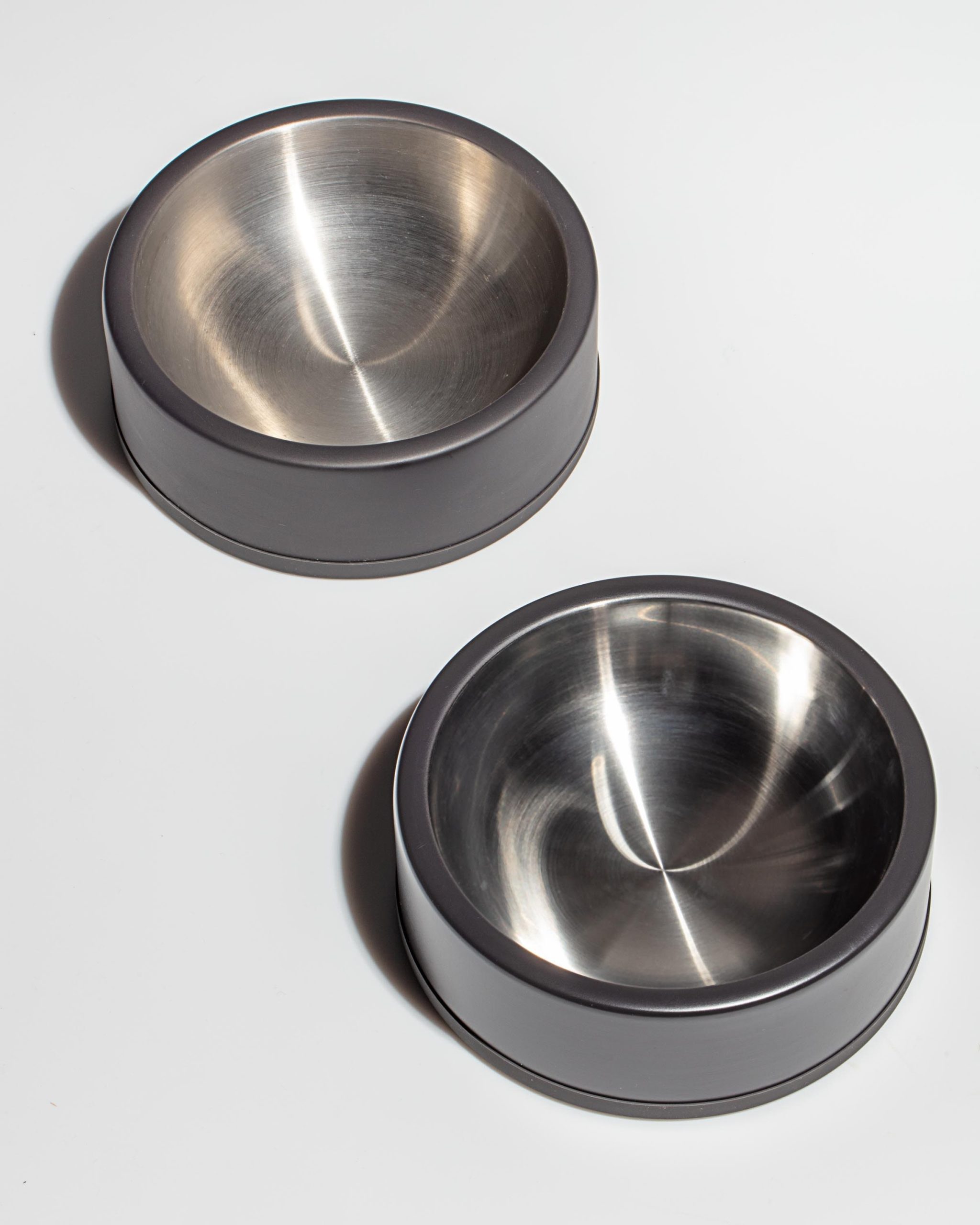 WO_VM_Website_Bowl_Black_02_Web_2bc411d3-c700-4bc4-8555-a721ce5c76f0.jpg